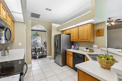 372 Maplewood Drive St. Johns FL 32259