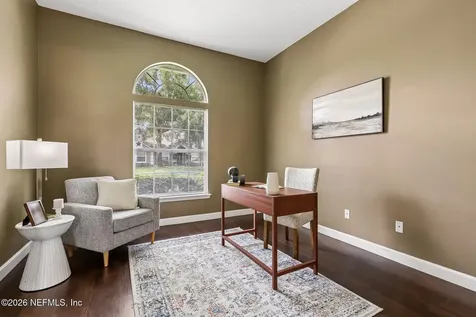 372 Maplewood Drive St. Johns FL 32259