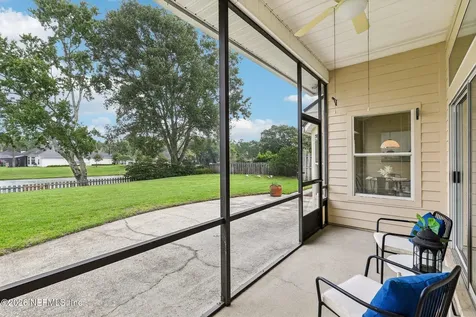 372 Maplewood Drive St. Johns FL 32259