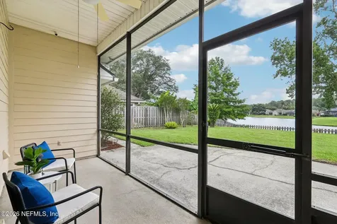 372 Maplewood Drive St. Johns FL 32259