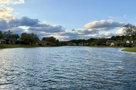 372 Maplewood Drive St. Johns FL 32259