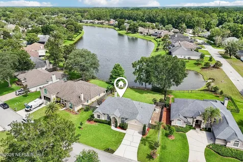 372 Maplewood Drive St. Johns FL 32259
