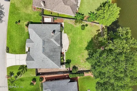 372 Maplewood Drive St. Johns FL 32259