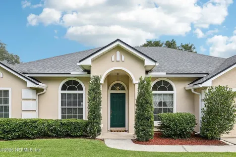 372 Maplewood Drive St. Johns FL 32259