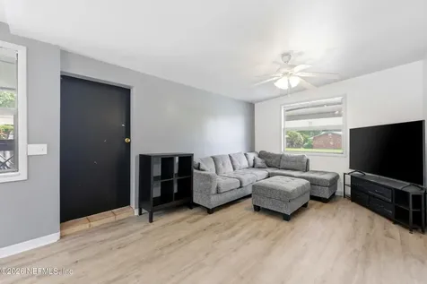 10552 Villanova Road Jacksonville FL 32218