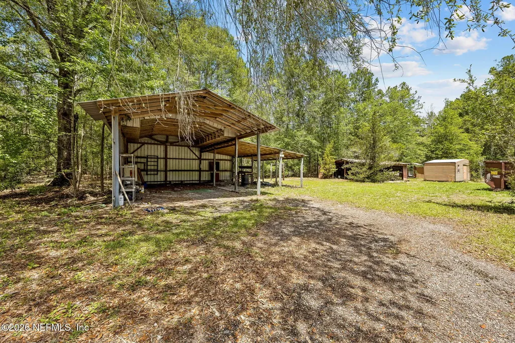 10899 Cedar Creek Farms Road Glen St. Mary FL 32040