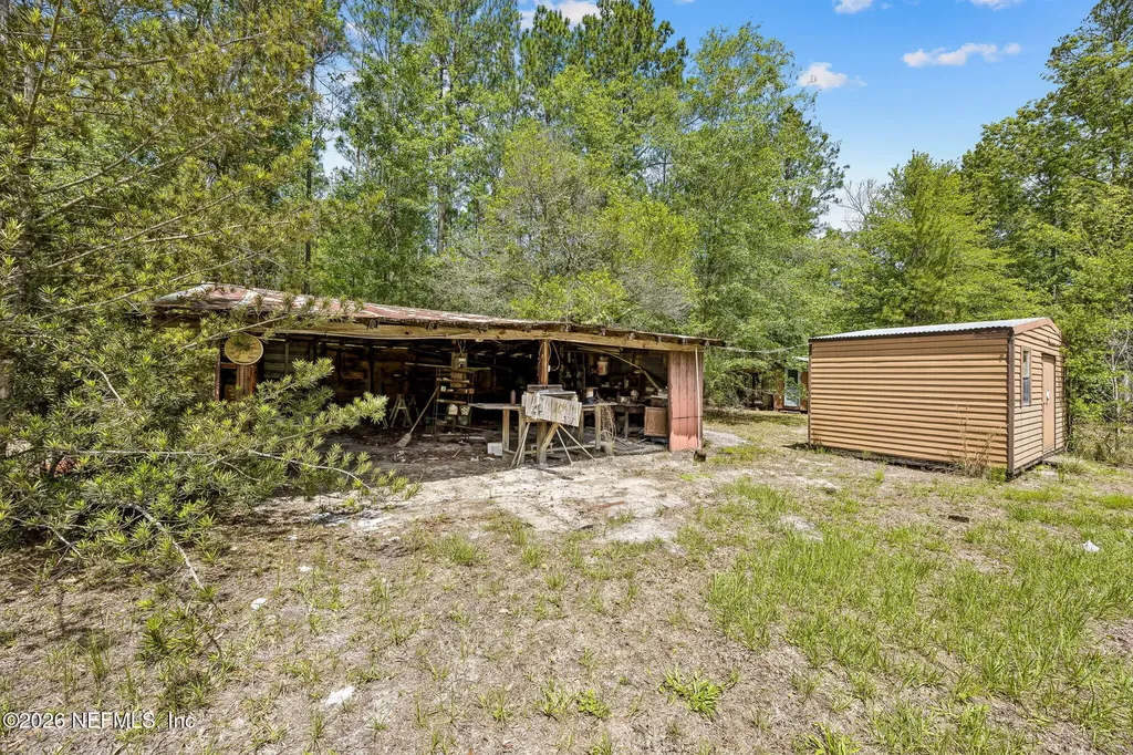 10899 Cedar Creek Farms Road Glen St. Mary FL 32040