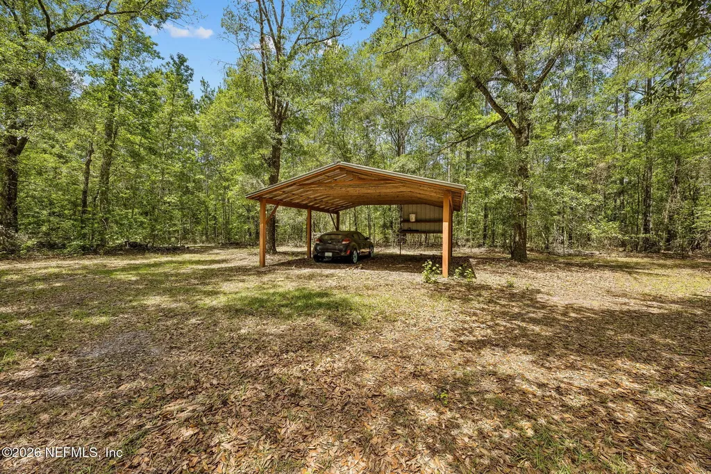 10899 Cedar Creek Farms Road Glen St. Mary FL 32040