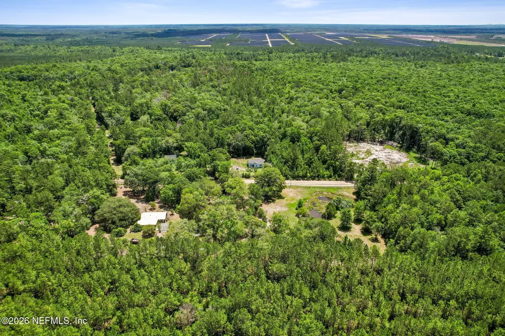 10899 Cedar Creek Farms Road Glen St. Mary FL 32040
