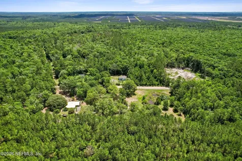 10899 Cedar Creek Farms Road Glen St. Mary FL 32040