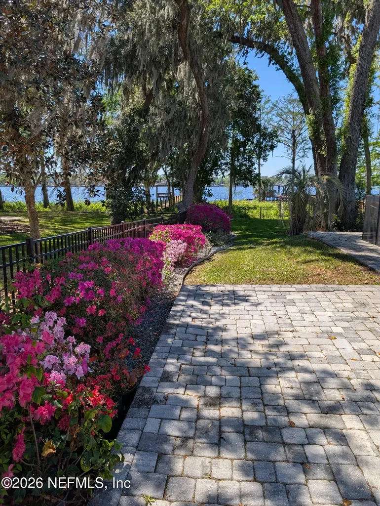 12826 Camellia Bay Drive W Jacksonville FL 32223