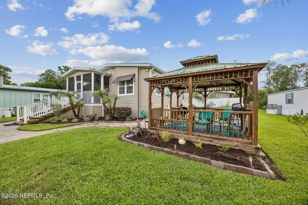 329 Paradise Circle Satsuma FL 32189