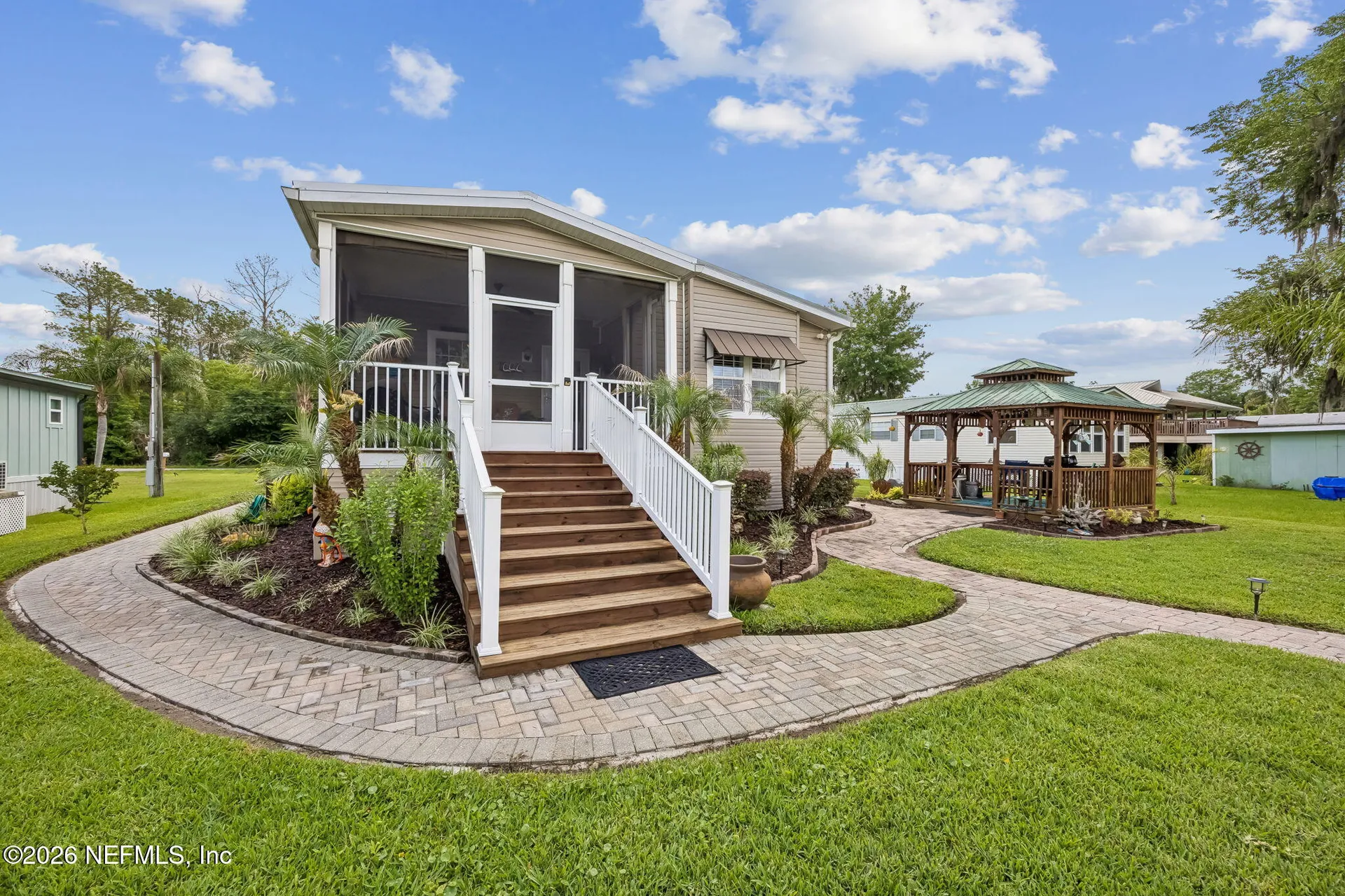 329 Paradise Circle Satsuma FL 32189