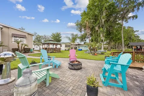 329 Paradise Circle Satsuma FL 32189