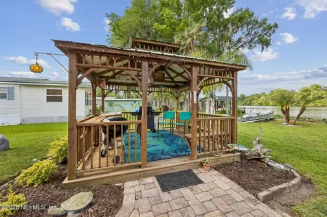 329 Paradise Circle Satsuma FL 32189
