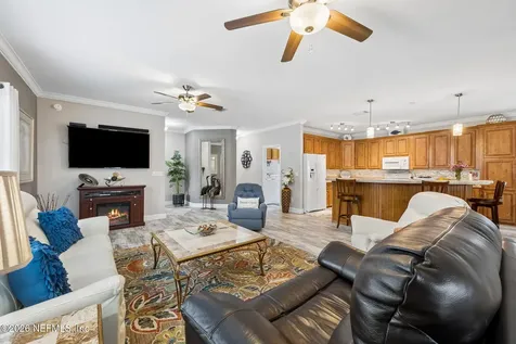 329 Paradise Circle Satsuma FL 32189
