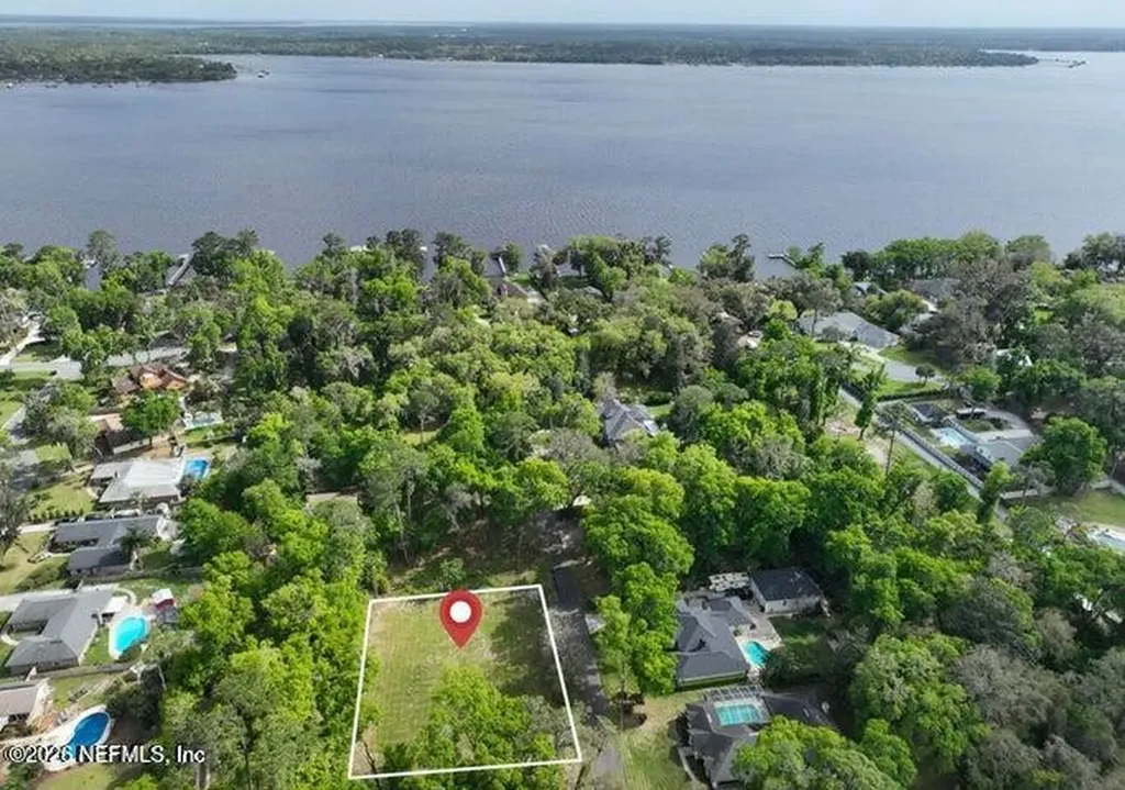 1027 Doctors Lake Inlet Cove Orange Park FL 32073
