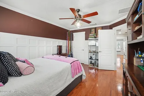 4256 Studio Park Avenue Jacksonville FL 32216