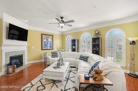 4256 Studio Park Avenue Jacksonville FL 32216