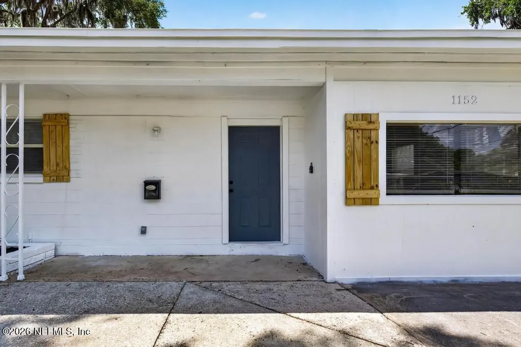 1152 Sebago Avenue N Atlantic Beach FL 32233
