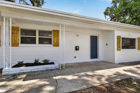 1152 Sebago Avenue N Atlantic Beach FL 32233