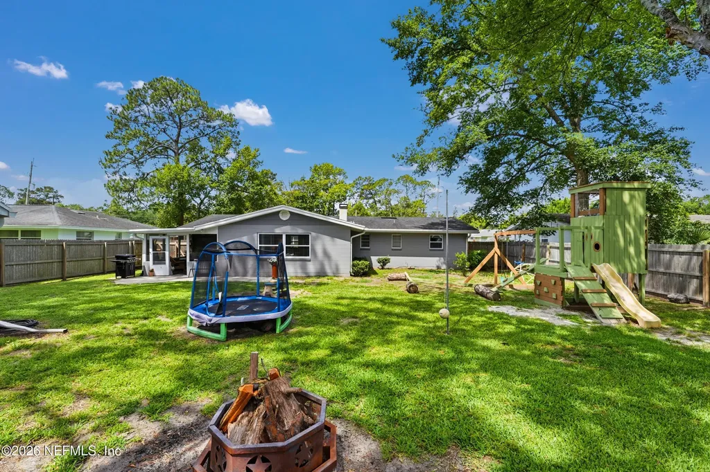 8015 Mendoza Drive Jacksonville FL 32217