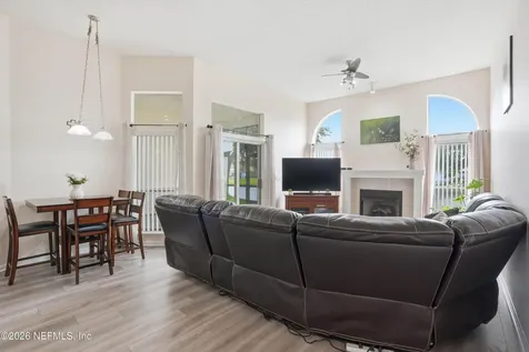 2130 Knottingham Trace Lane Jacksonville FL 32246