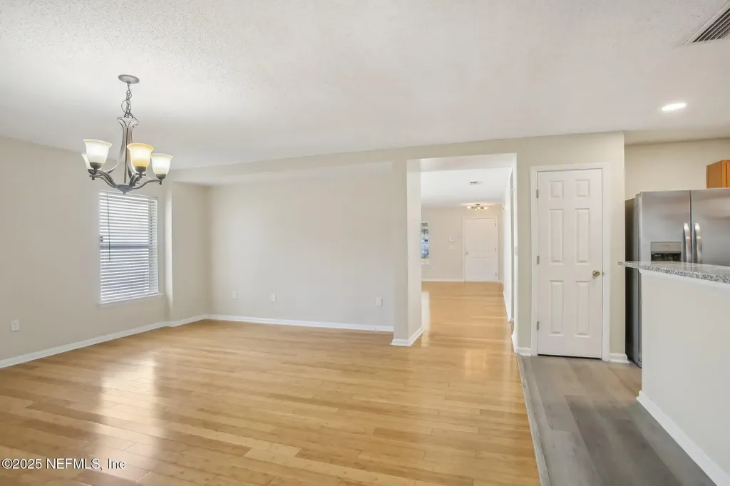 2346 Adams Lake Boulevard Jacksonville FL 32221