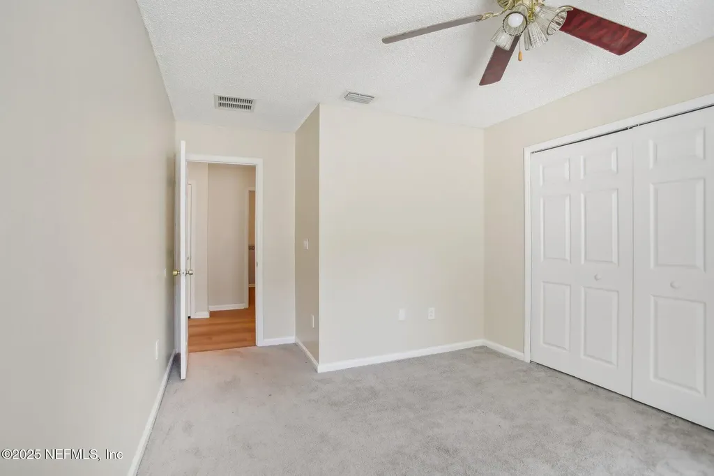 2346 Adams Lake Boulevard Jacksonville FL 32221