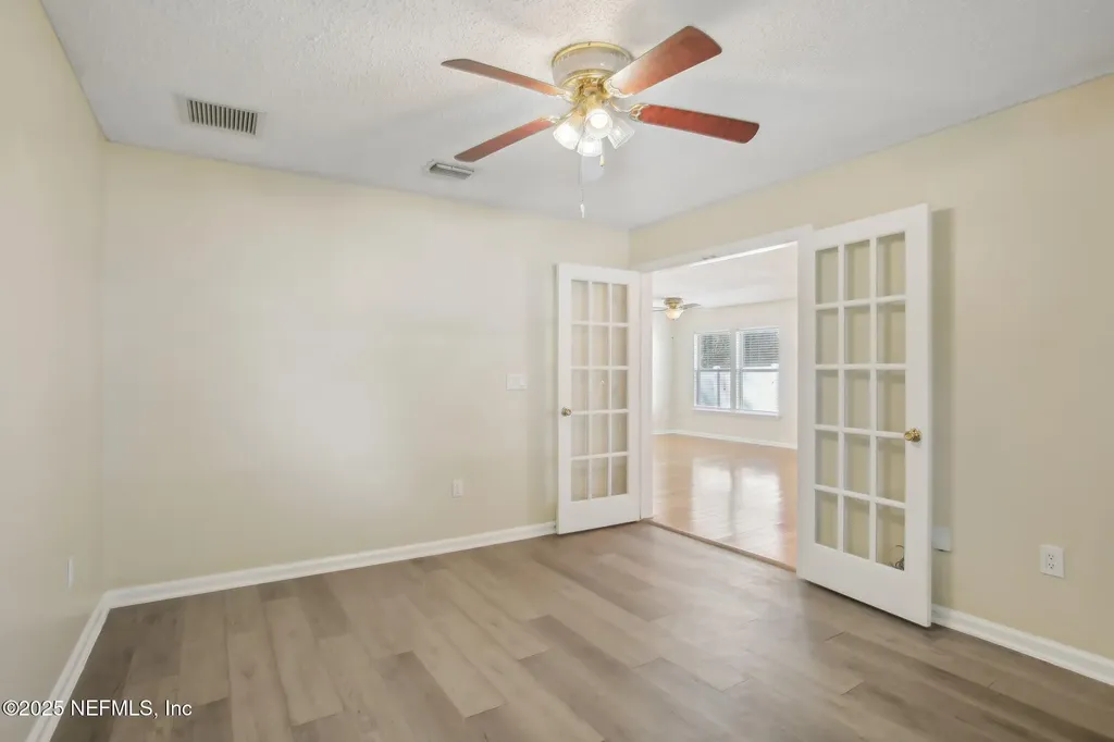 2346 Adams Lake Boulevard Jacksonville FL 32221