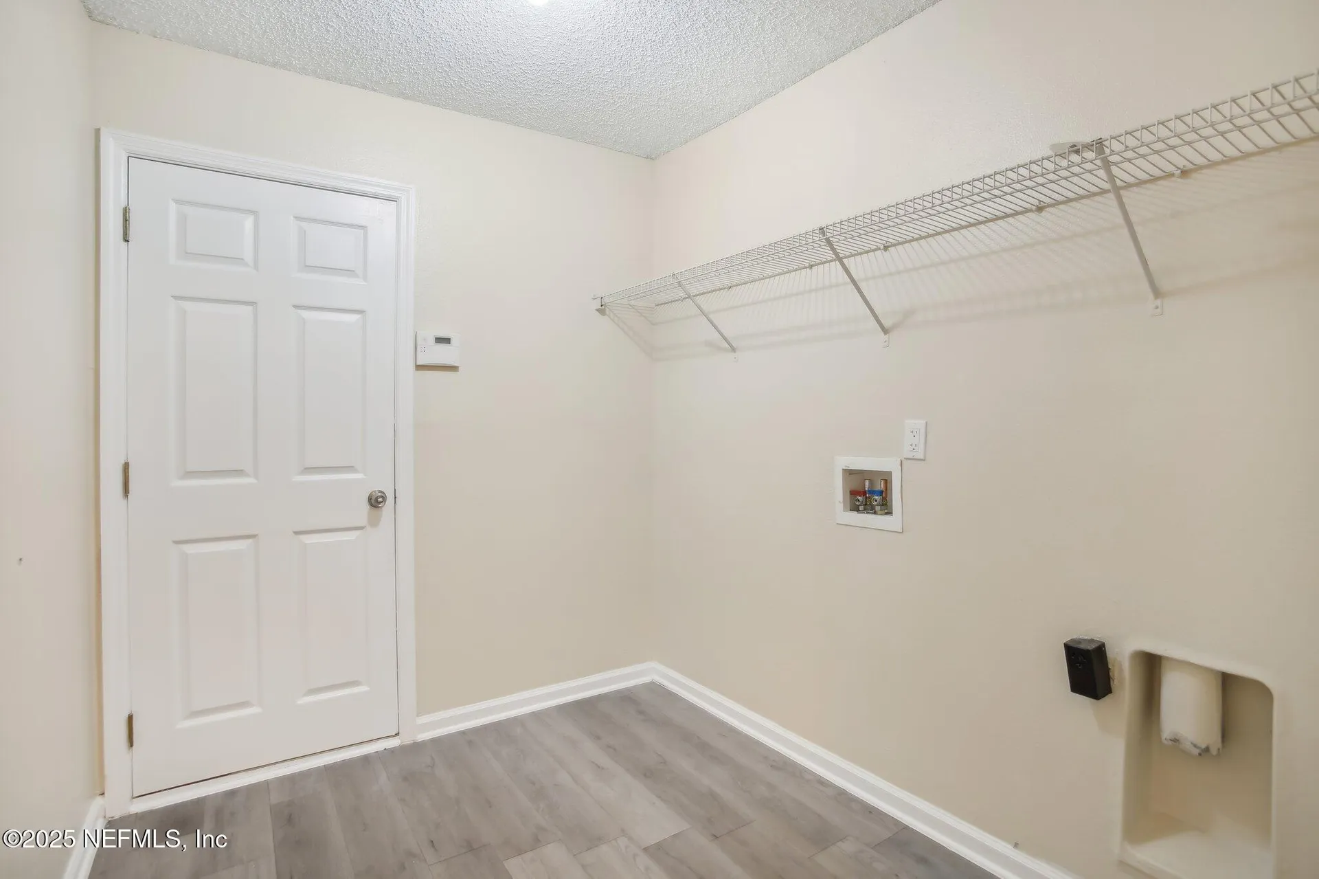 2346 Adams Lake Boulevard Jacksonville FL 32221