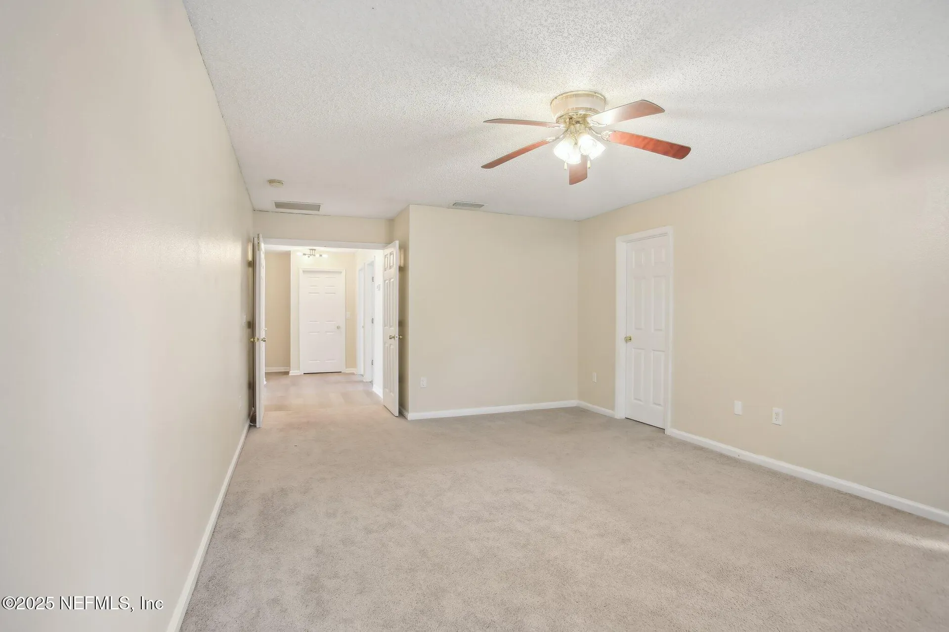 2346 Adams Lake Boulevard Jacksonville FL 32221