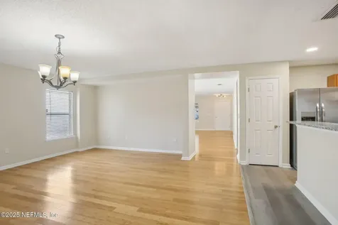 2346 Adams Lake Boulevard Jacksonville FL 32221