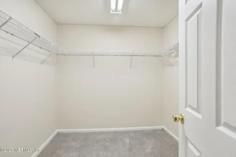 2346 Adams Lake Boulevard Jacksonville FL 32221