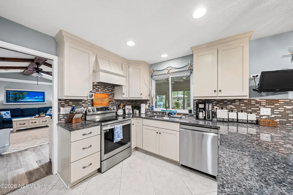 2265 Meadow Lark Court Jacksonville FL 32246