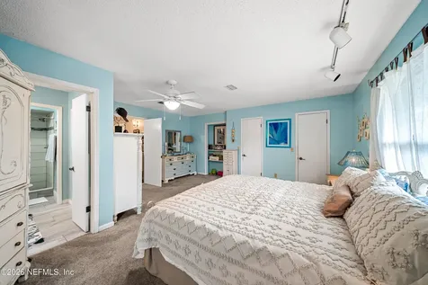 2265 Meadow Lark Court Jacksonville FL 32246