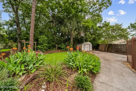 2265 Meadow Lark Court Jacksonville FL 32246