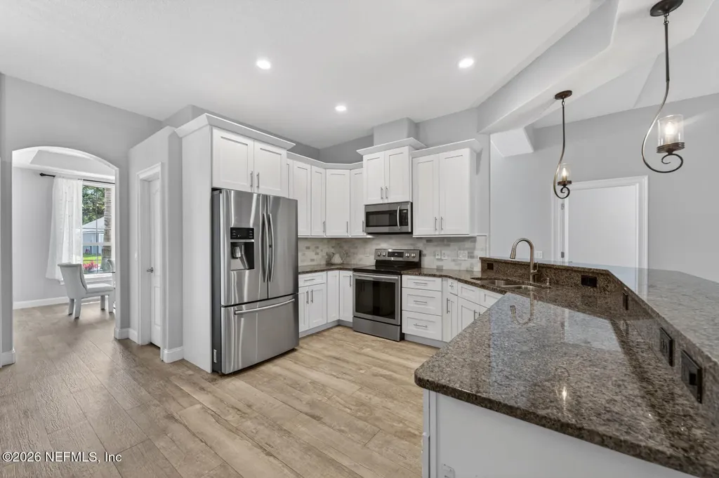 1720 E Tall Tree Drive Jacksonville FL 32224