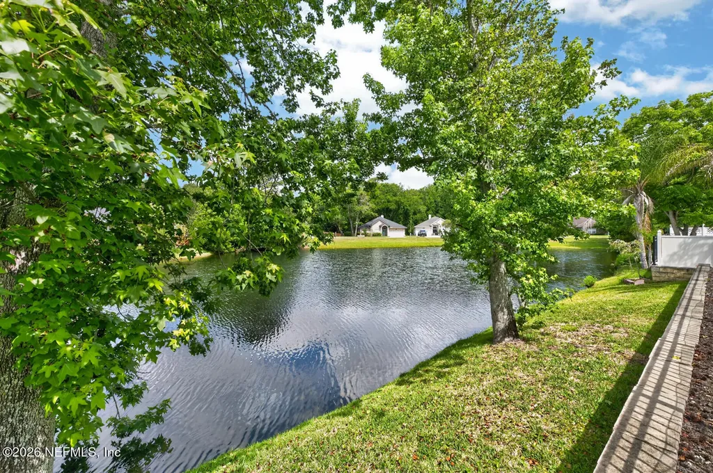 1720 E Tall Tree Drive Jacksonville FL 32224