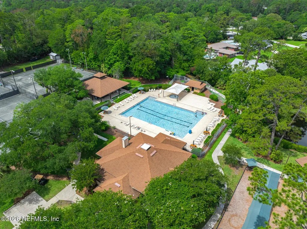 1720 E Tall Tree Drive Jacksonville FL 32224