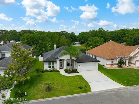 1720 E Tall Tree Drive Jacksonville FL 32224