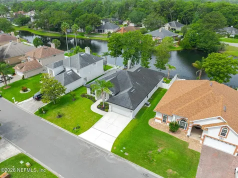 1720 E Tall Tree Drive Jacksonville FL 32224