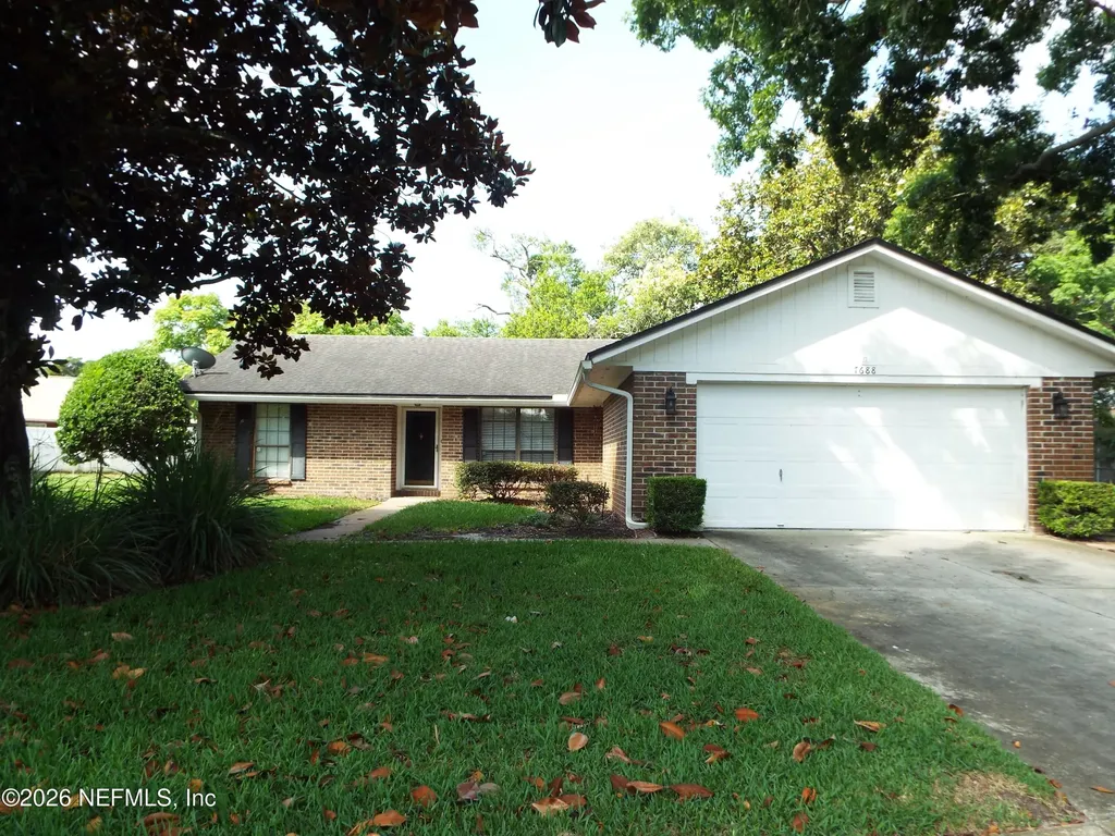7688 Tree Top Circle S Jacksonville FL 32244
