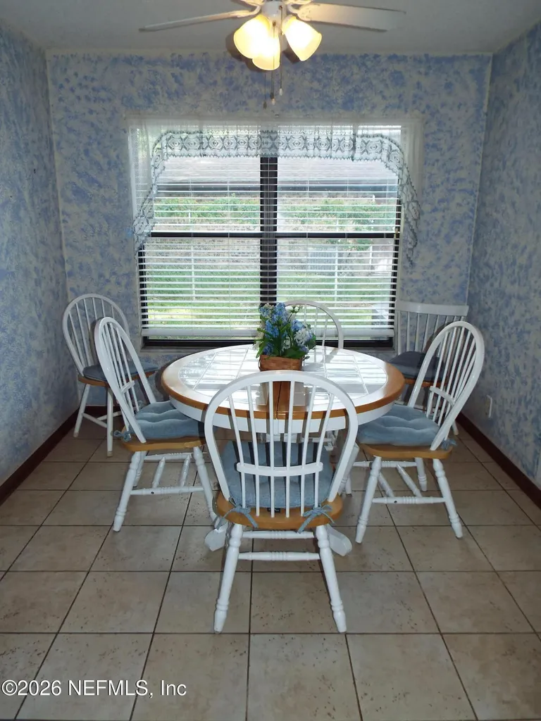 7688 Tree Top Circle S Jacksonville FL 32244