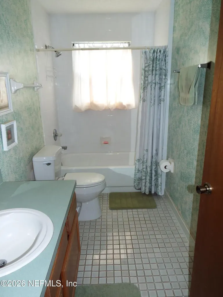 7688 Tree Top Circle S Jacksonville FL 32244