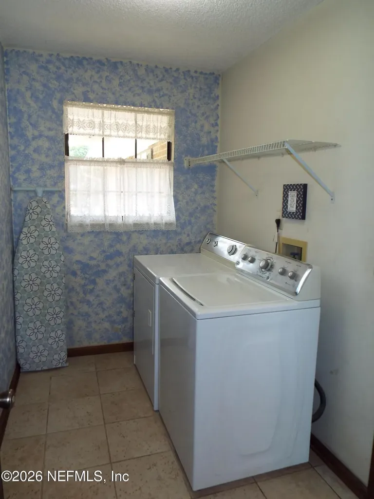 7688 Tree Top Circle S Jacksonville FL 32244