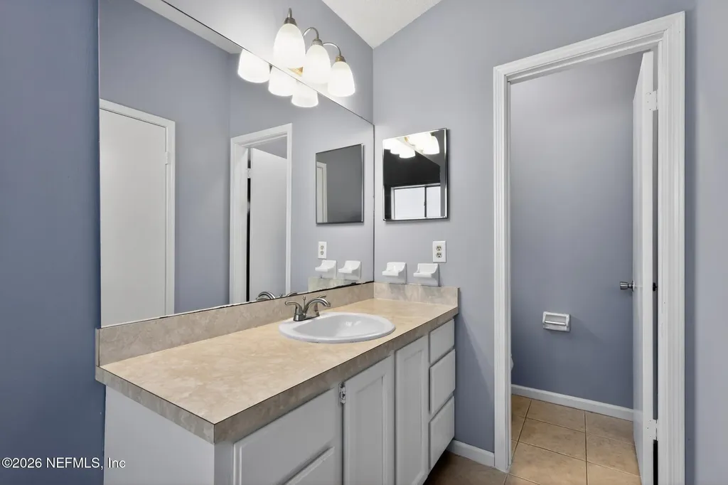 3939 English Colony Drive S Jacksonville FL 32257