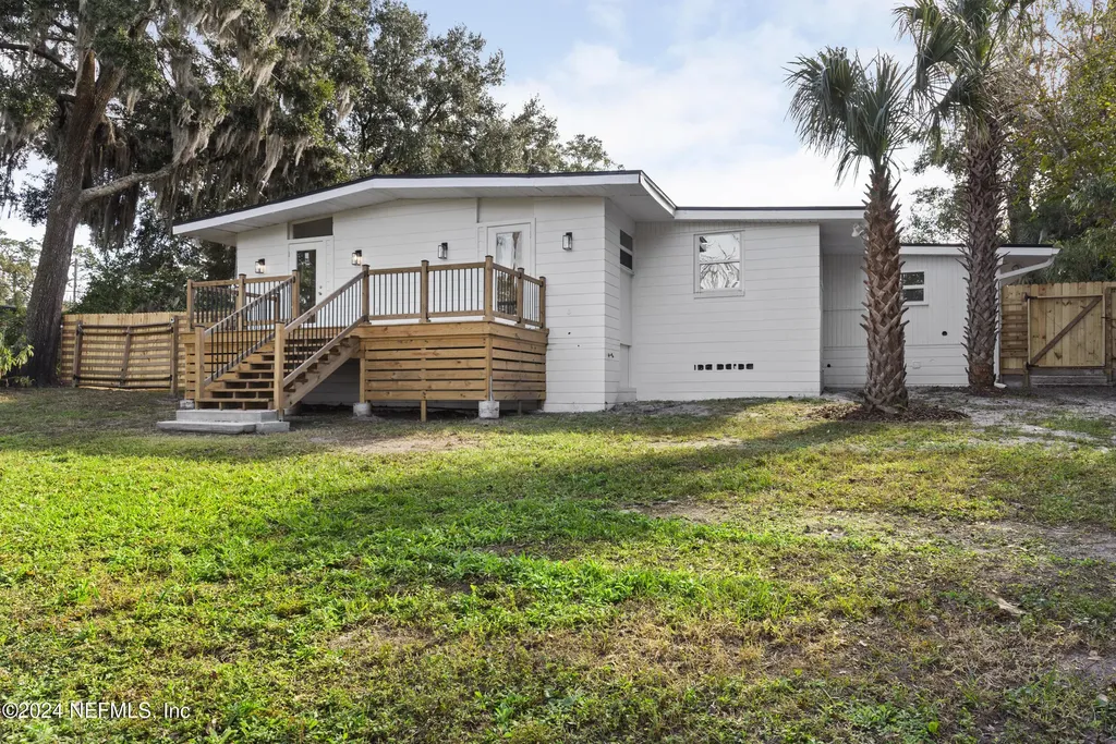 6745 Laurina Place Jacksonville FL 32216