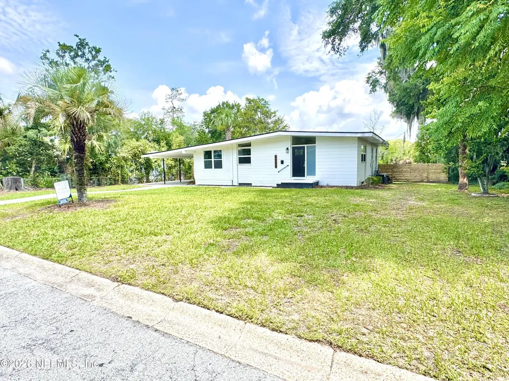 6745 Laurina Place Jacksonville FL 32216