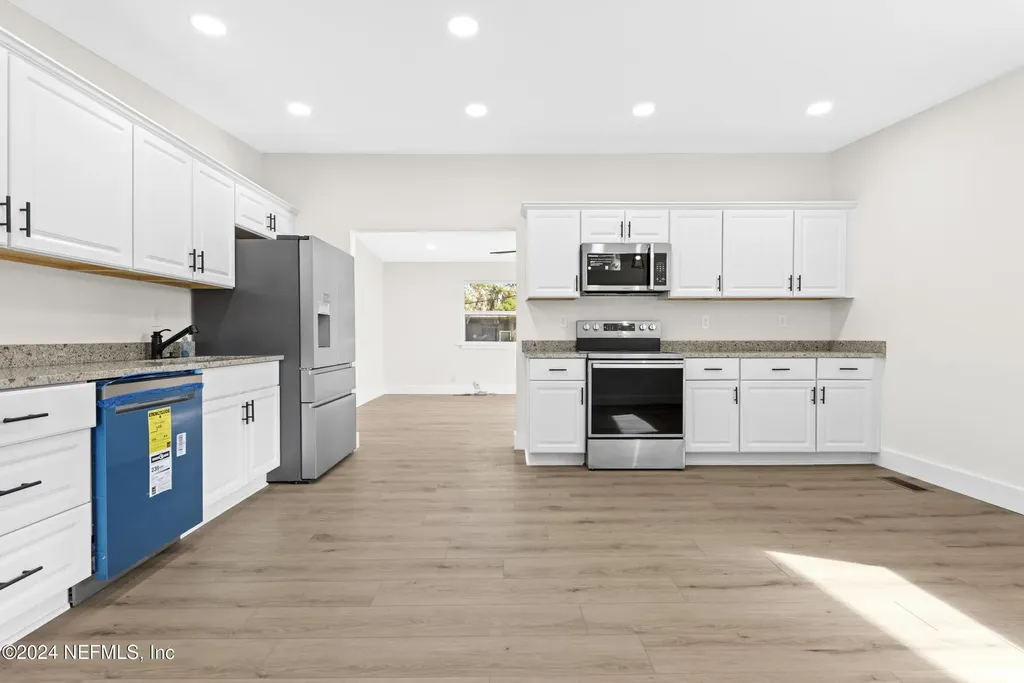 6745 Laurina Place Jacksonville FL 32216